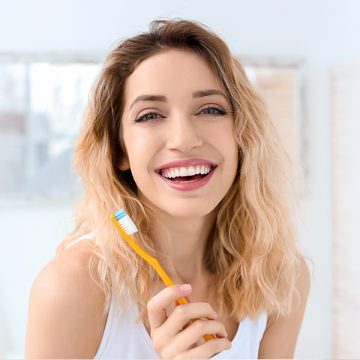 Beginner’s Guide to Teeth Whitening: Types and Causes